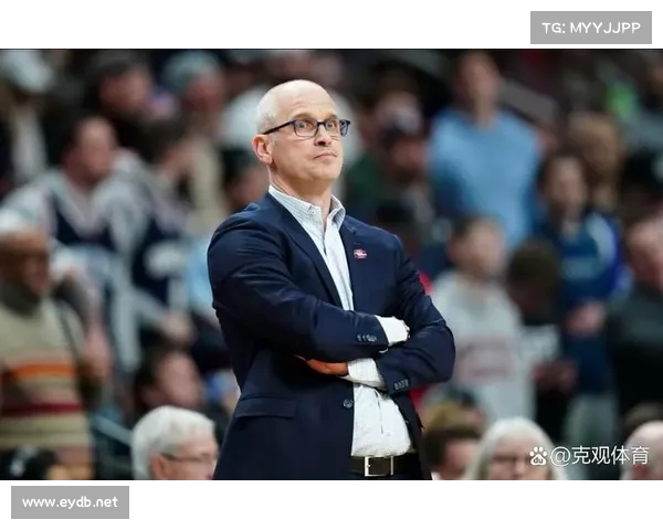 赫尔利表态心系湖人,坦言尚未准备好进入NBA(赫尔德实力) 赫尔利表态心系湖人,坦言尚未准备好进入NBA(赫尔德实力)